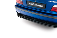 Glanzend zwart aanzetpakket passend voor BMW 3 serie E36 met M pakket bumpers Maxton Design