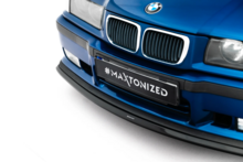 Glanzend zwarte frontspoiler V3 passend voor BMW 3 serie E36 met M pakket voorbumpers Maxton Design