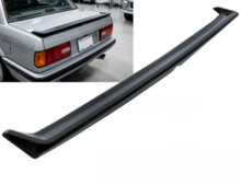 Glanzend zwarte spoiler IS look passend voor BMW 3 serie E30 2 deurs en 4 deurs 