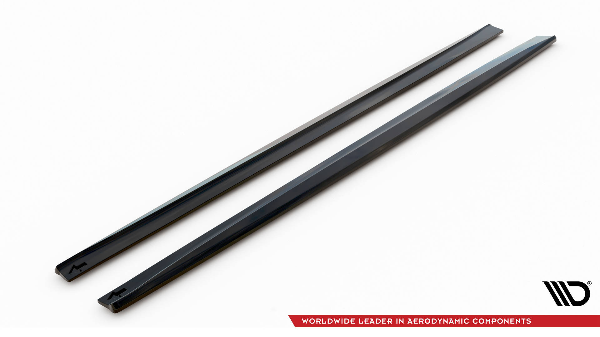 Sideskirt aanzets glanzend zwart passend voor BMW 4 serie F36 Gran Coupe met standaard sideskirts Maxton Design