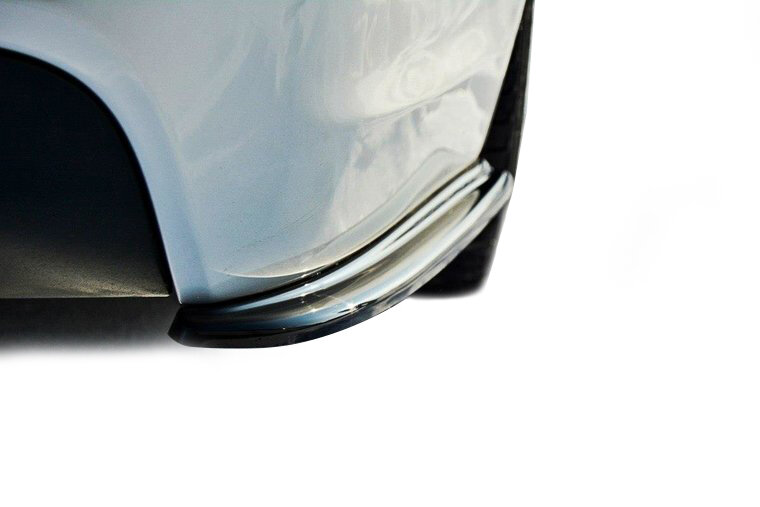 Diffuser hoeken zijkanten passend voor BMW 3 serie E90 335i met M achterbumper Maxton Design