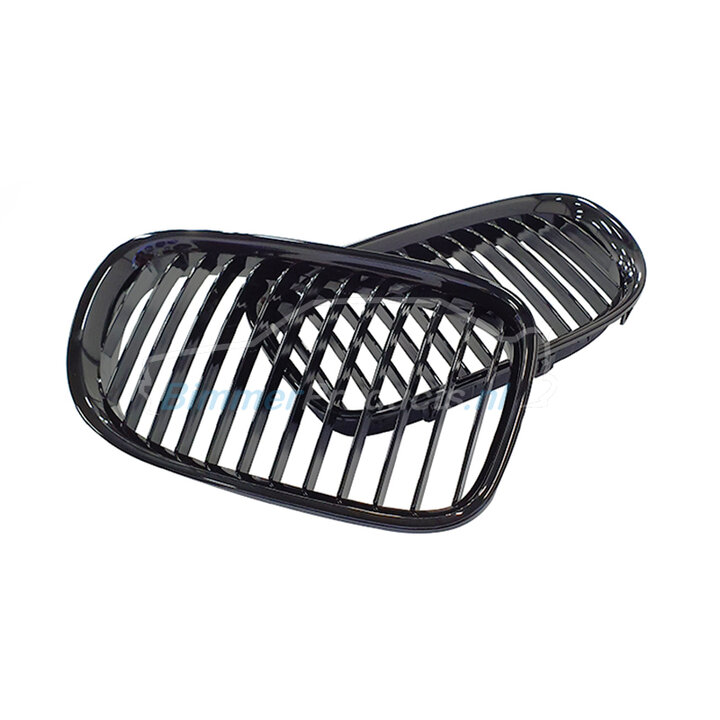 Hoogglans zwarte grillen passend voor BMW 7 serie F01 en F02.