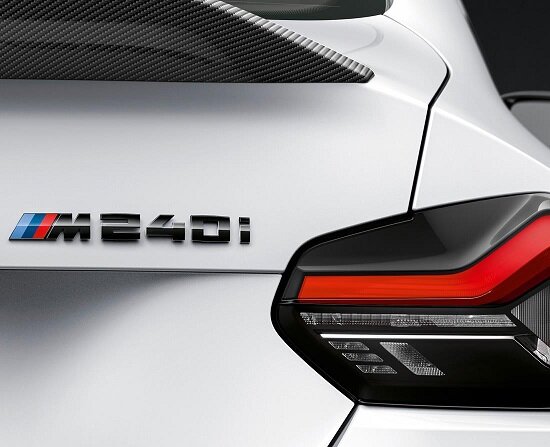 M240i embleem passend voor BMW 2 serie G42 origineel BMW