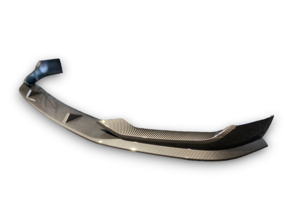 Carbon look frontspoiler passend voor BMW 5 serie G30LCI en G31LCI met M pakket voorbumper