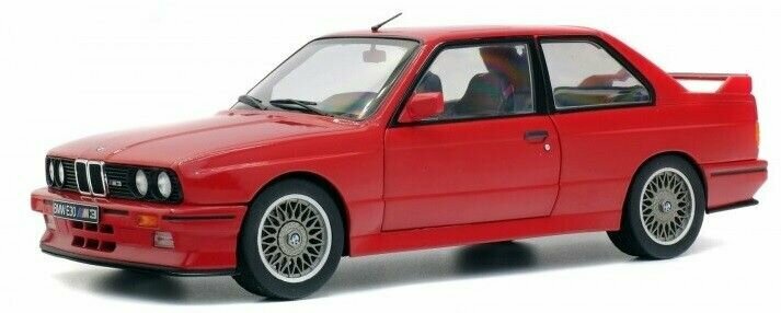 BMW M3 E30 rood schaal 1:18 Solido