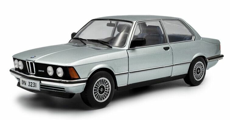 BMW 323I E21 saphir blue schaal 1:18 Solido