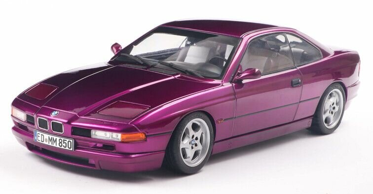 BMW 850 (E31) CSI paars (Daytona Violet) schaal 1:18 Solido