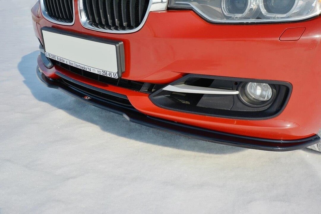 Frontspoiler glanzend zwart passend voor BMW 3 serie F30 en F31 frontspoiler model 2012 - 2015 met standaard voorbumper Maxton Design